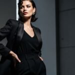 700-trending-caption-for-black-outfit-photos-everyone-loves